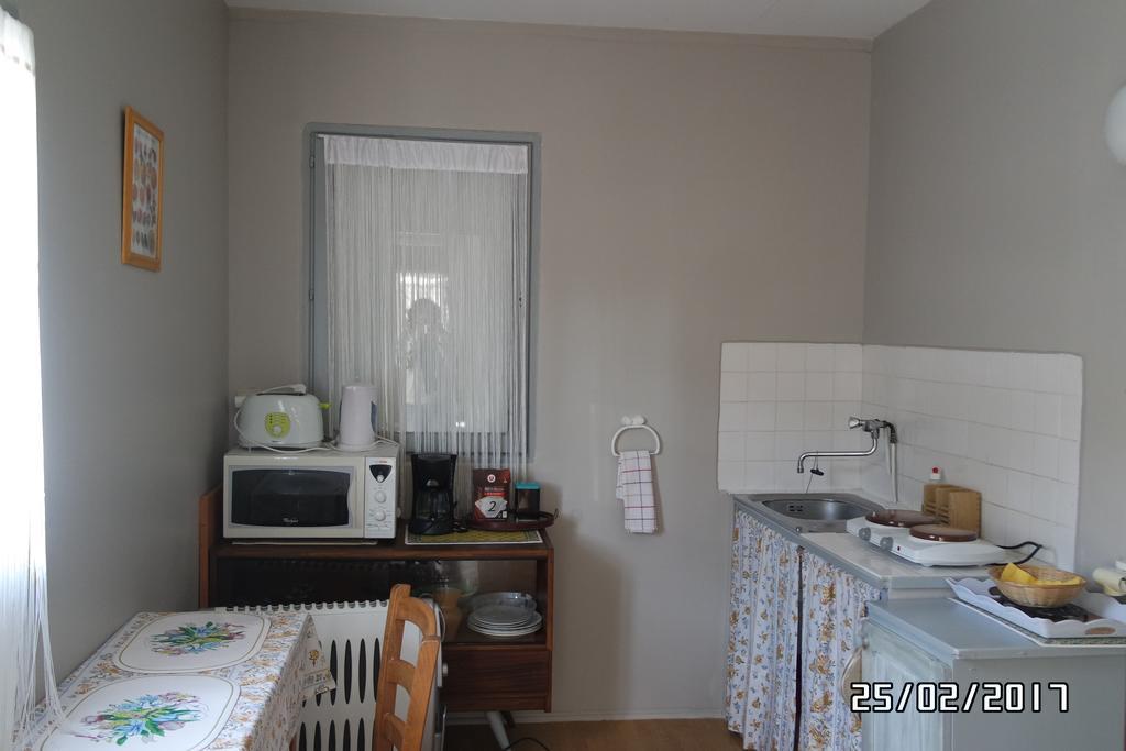 Mas Grimaud - Gite- Studio Et Chambres D'Hotes Familiales Eygalières Kültér fotó